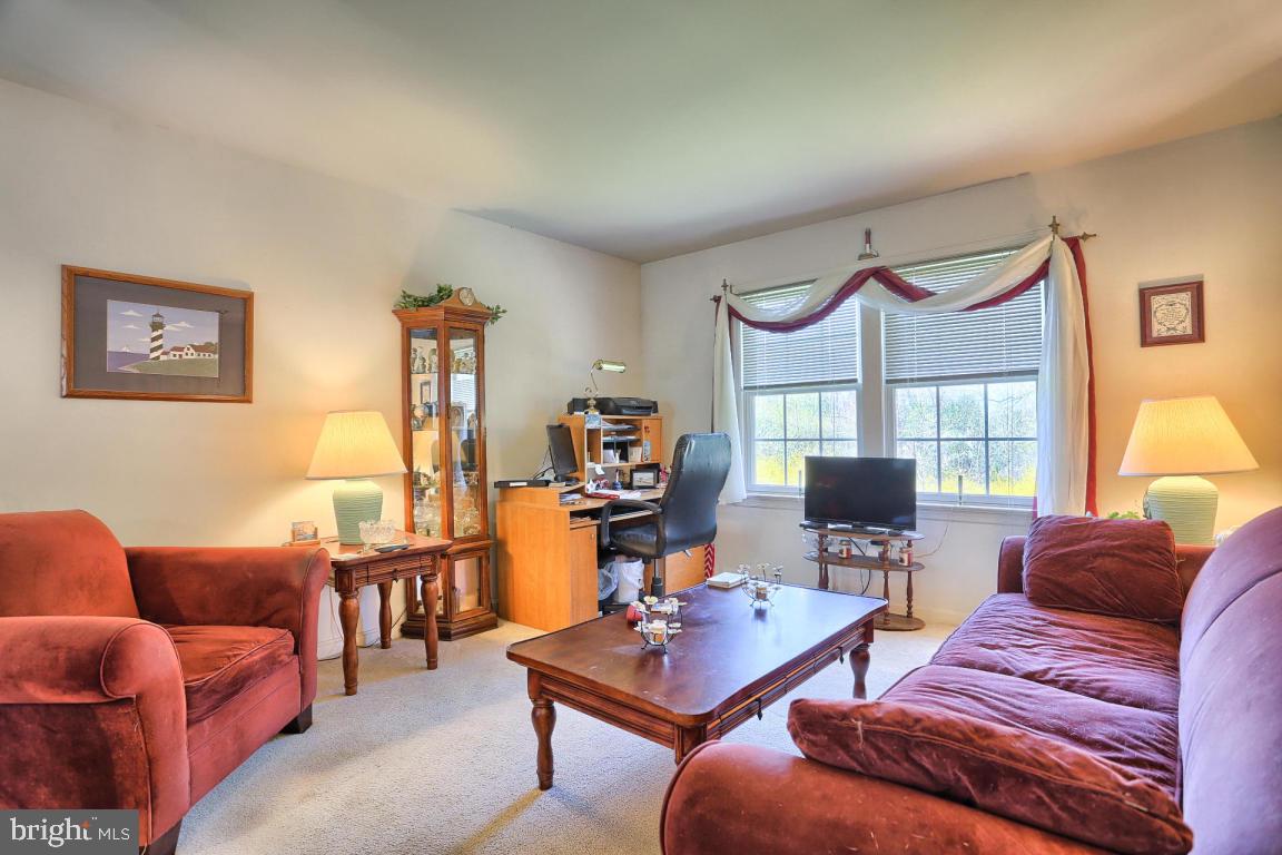 WEST RIDGE - Residential