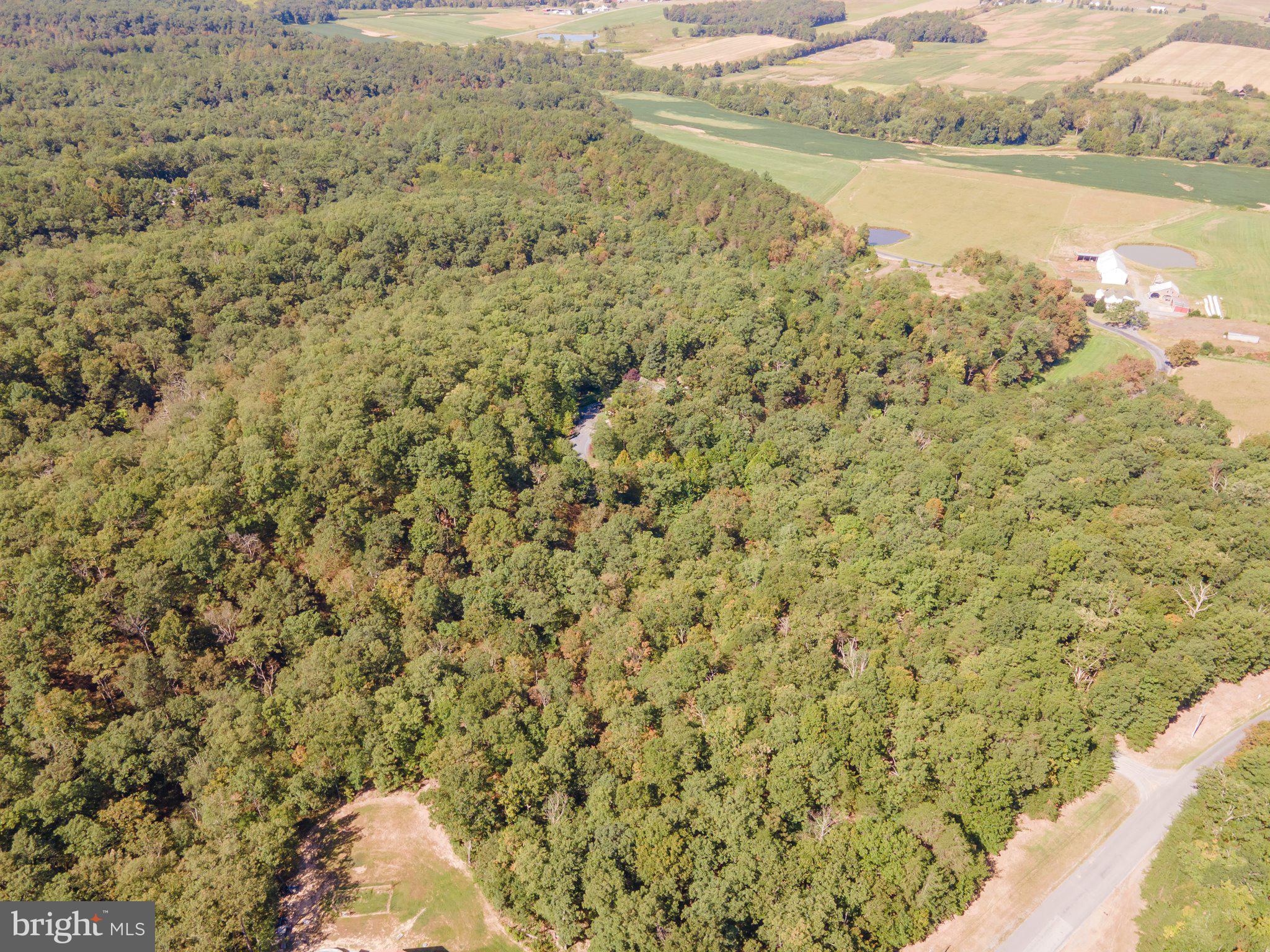 SLEEPY CREEK VIEW - Residential