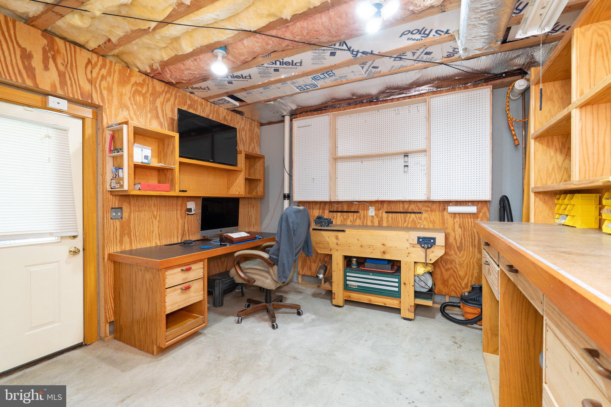 SLEEPY CREEK VIEW - Residential