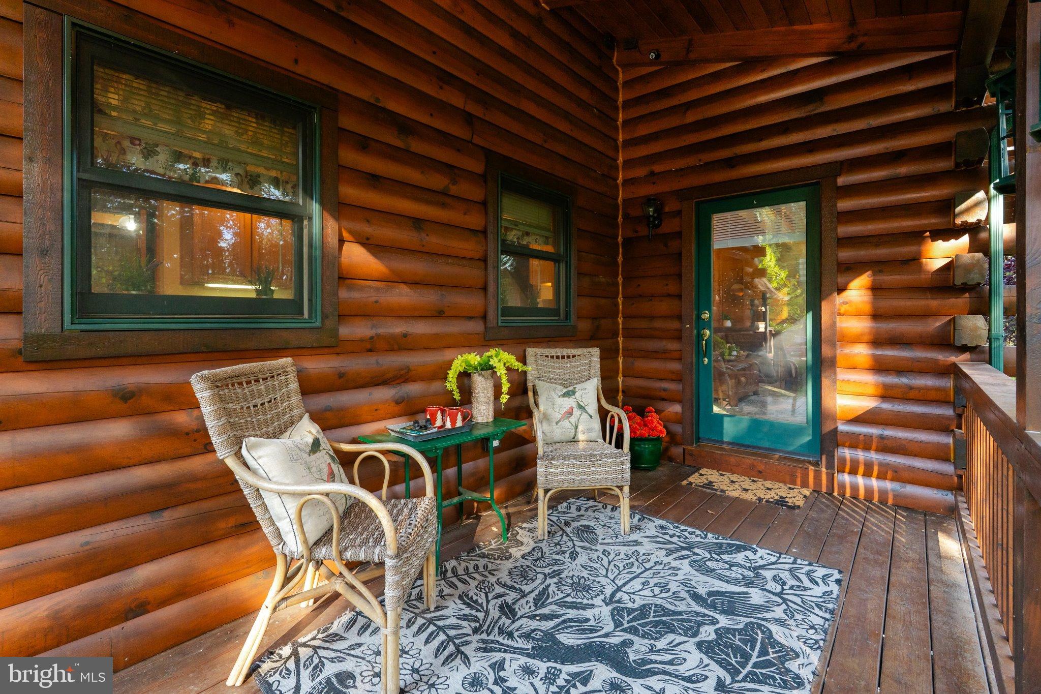 SLEEPY CREEK VIEW - Residential