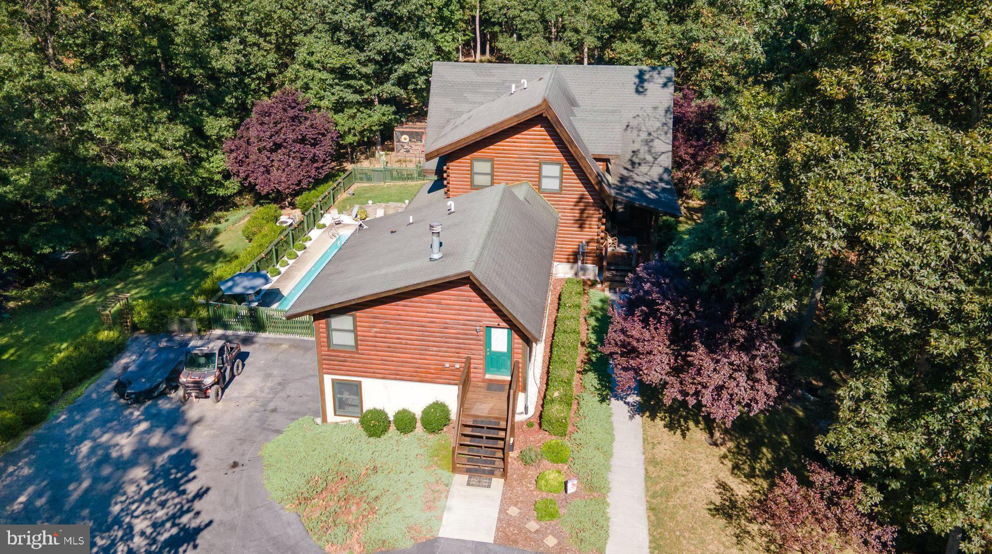 SLEEPY CREEK VIEW - Residential