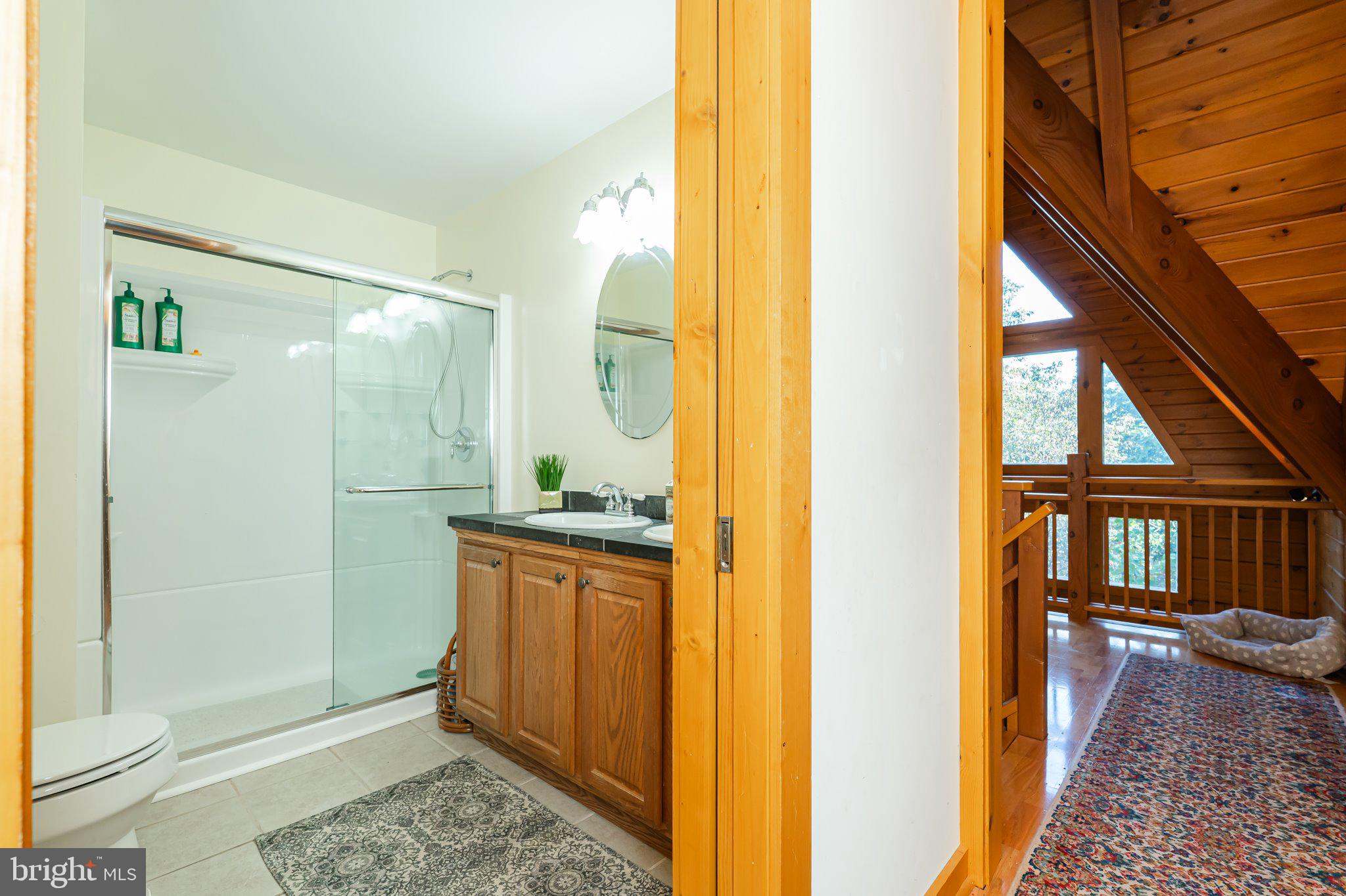 SLEEPY CREEK VIEW - Residential