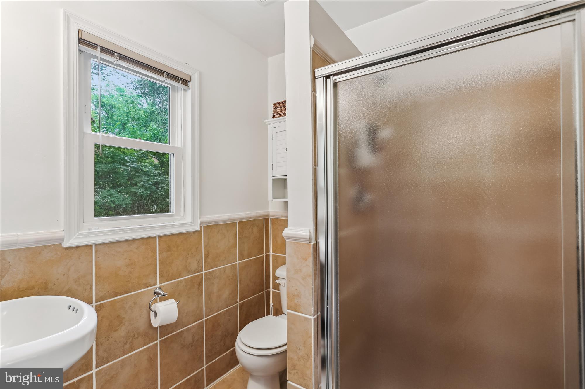 POTOMAC OUTSIDE - Residential