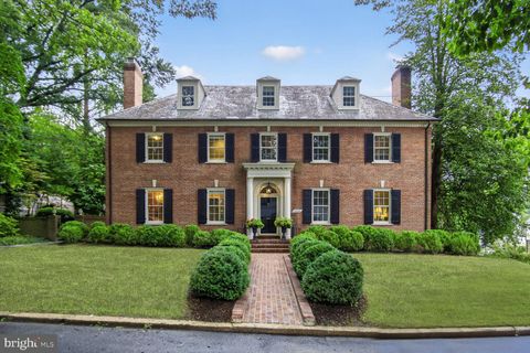 4920 PALISADE LANE NW WASHINGTON DC 20016