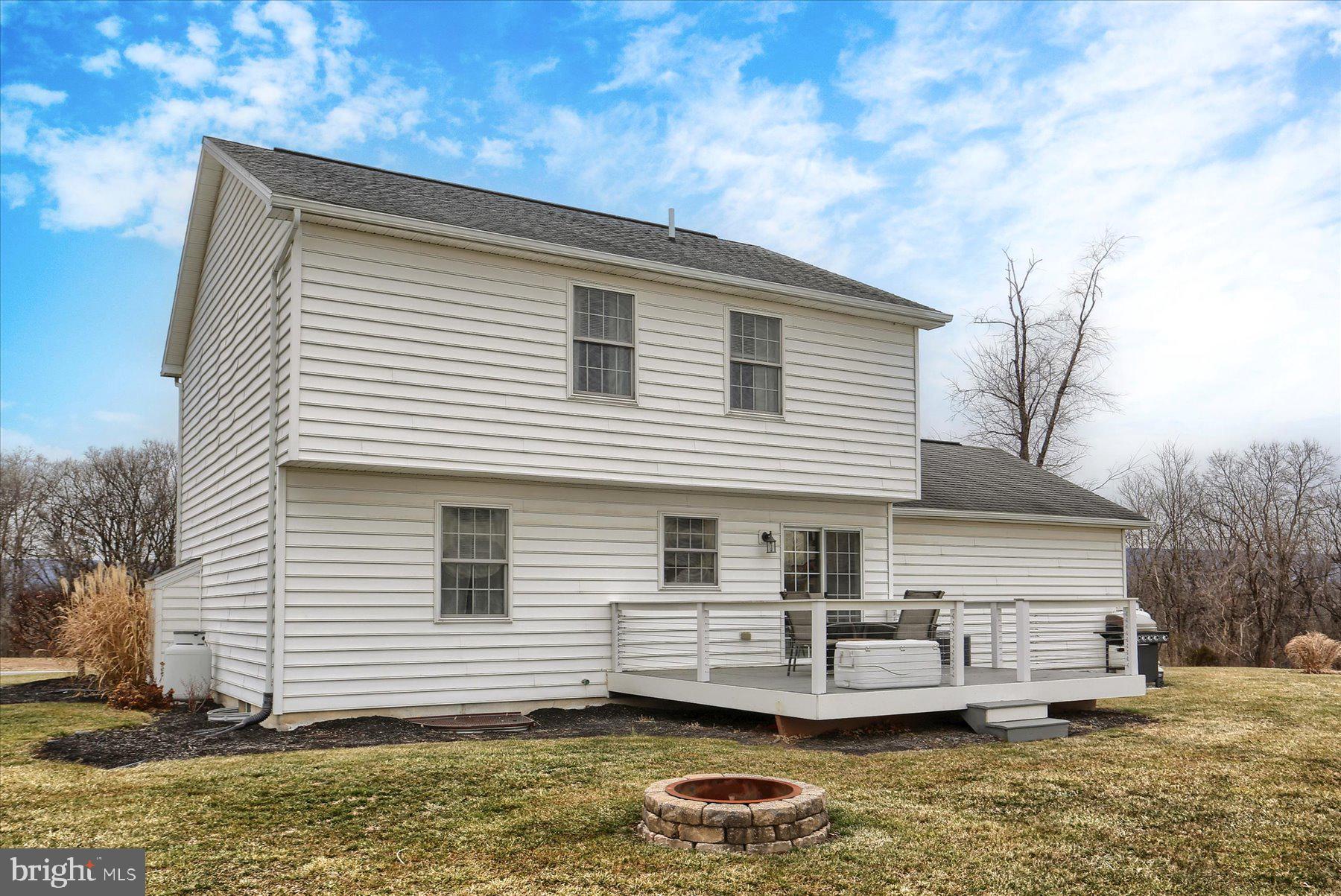 NORTH NEWTON HILLS - Residential