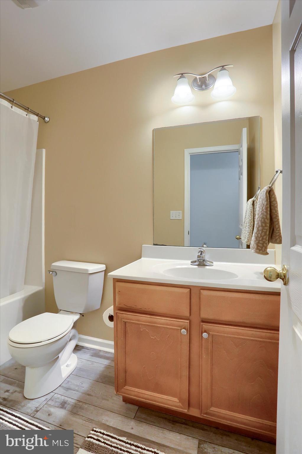 NORTH NEWTON HILLS - Residential