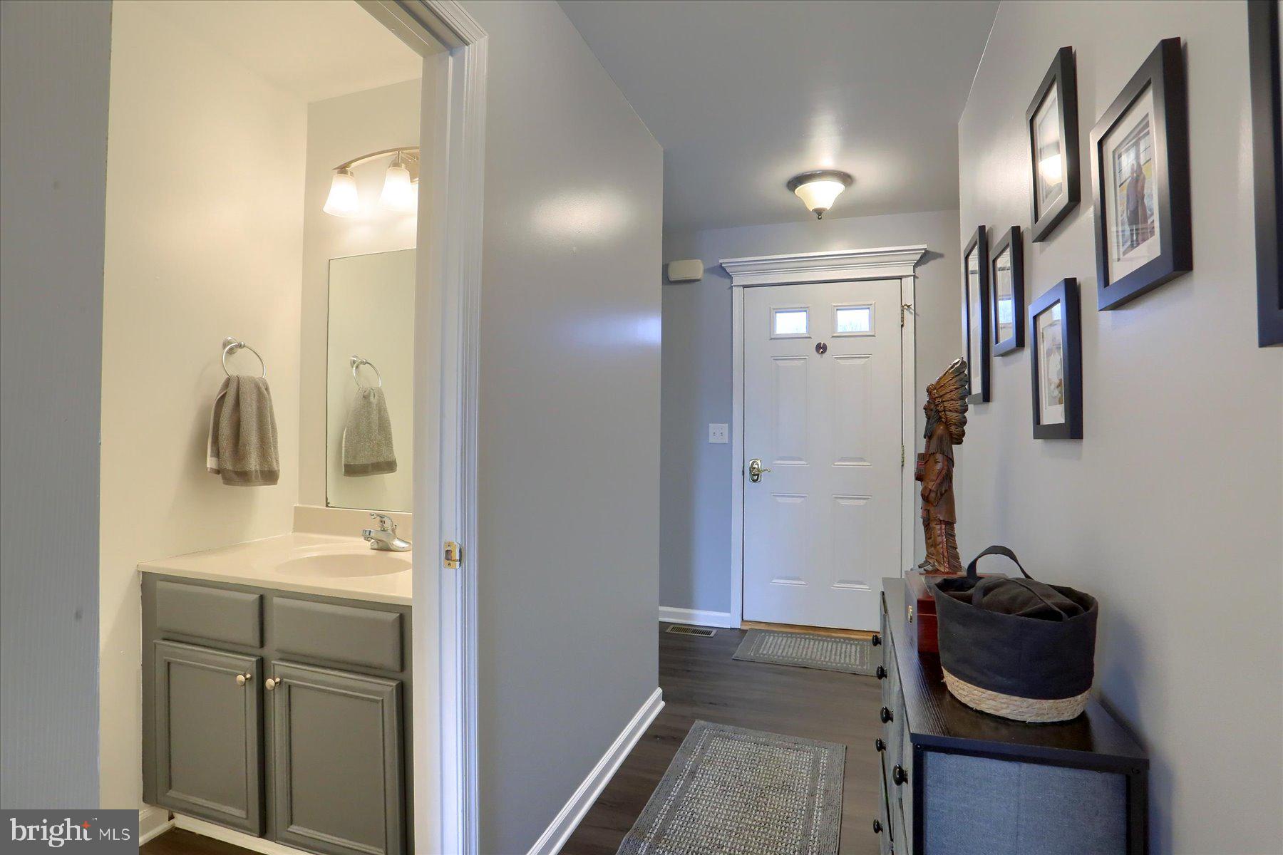 NORTH NEWTON HILLS - Residential