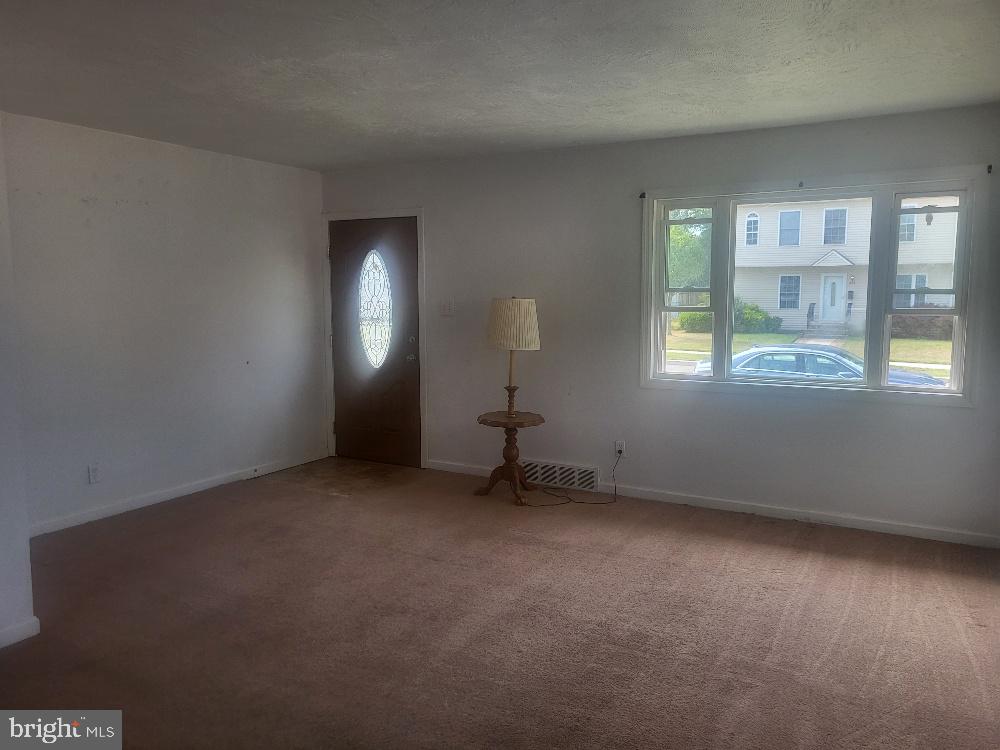 407 OAKLAND AVENUE