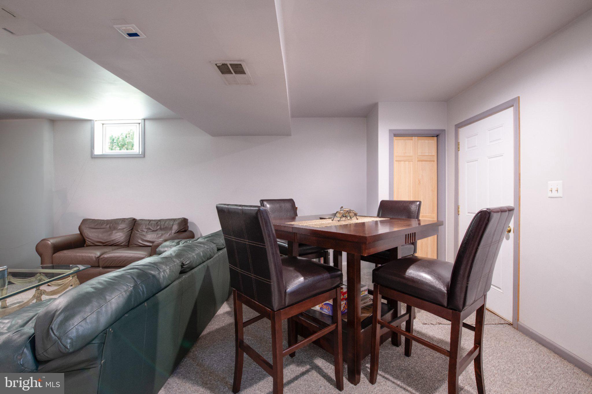 PISCATAWAY ESTATES - Residential