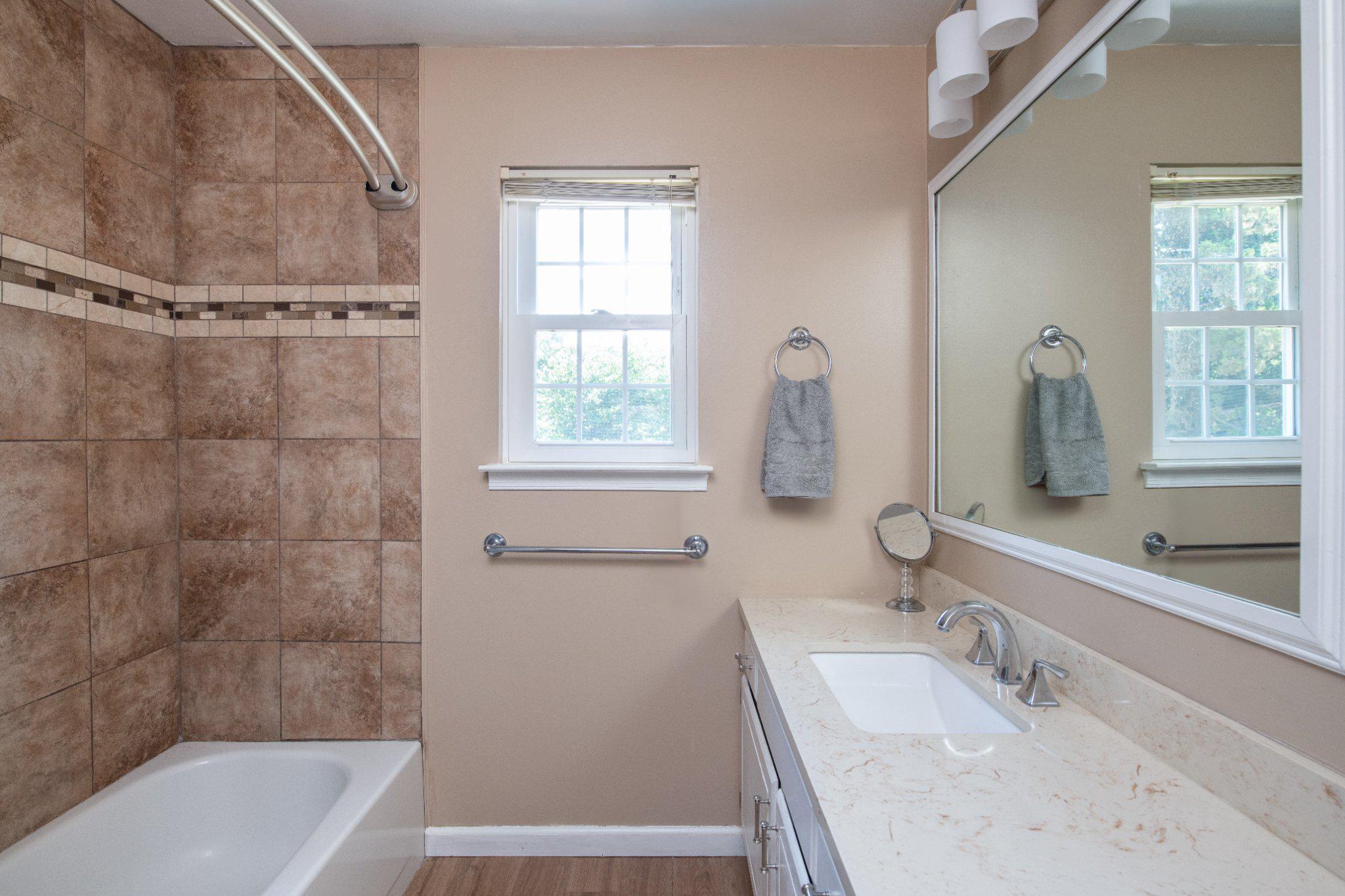 PISCATAWAY ESTATES - Residential