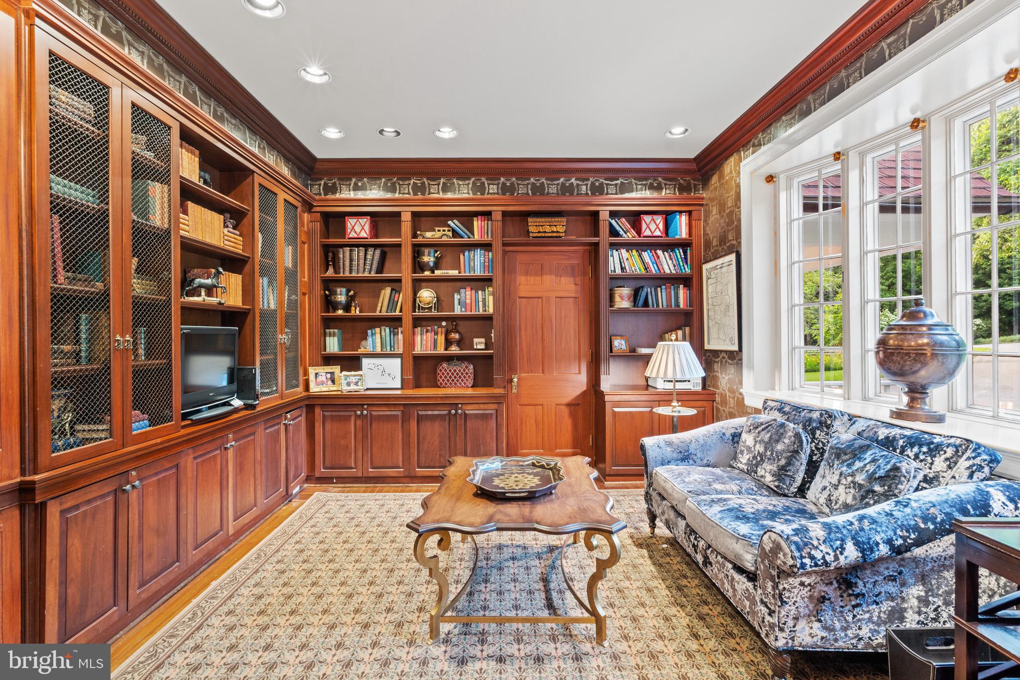 GREENSPRING VALLEY - Residential