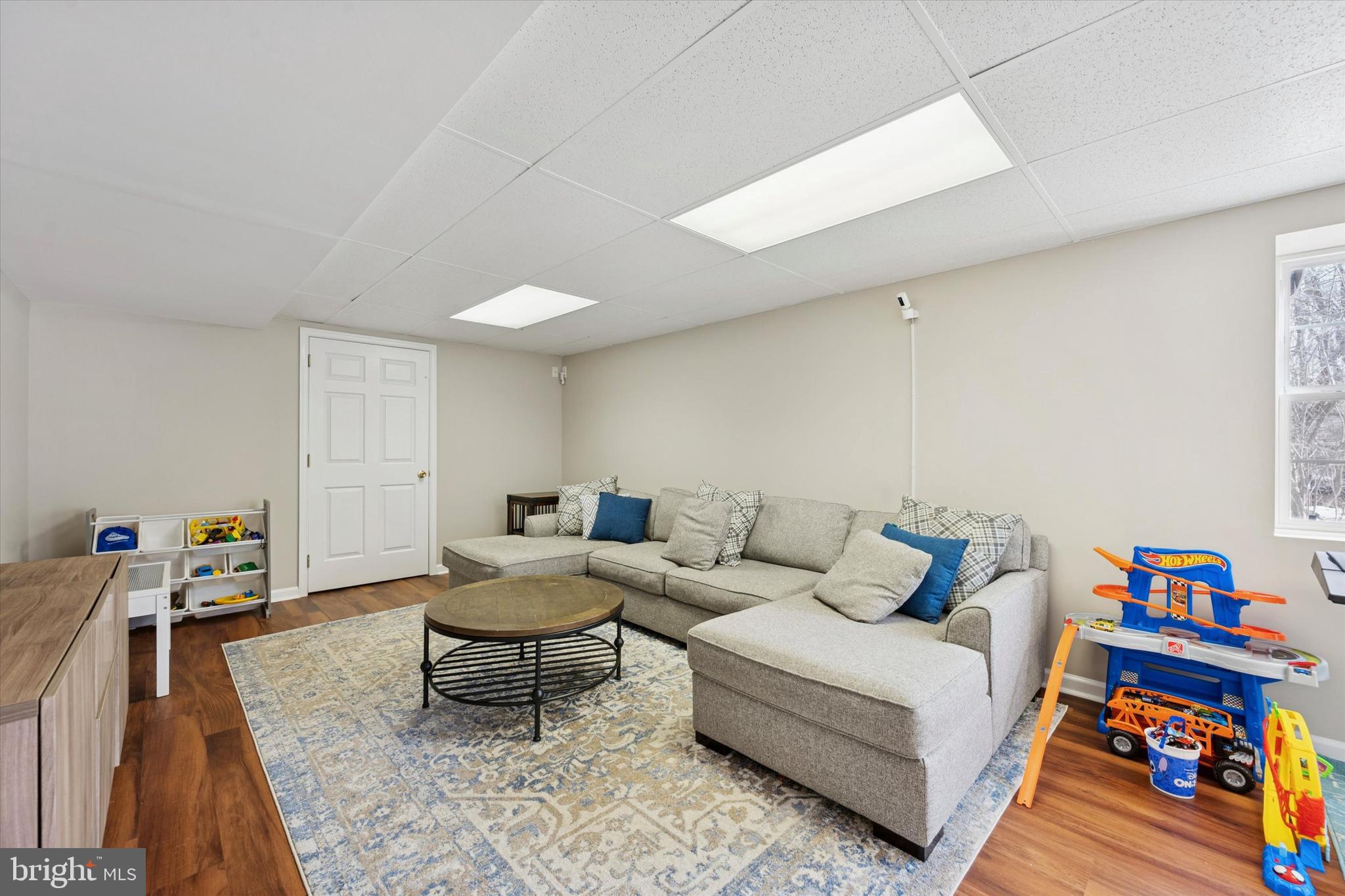 THE PINES - Residential