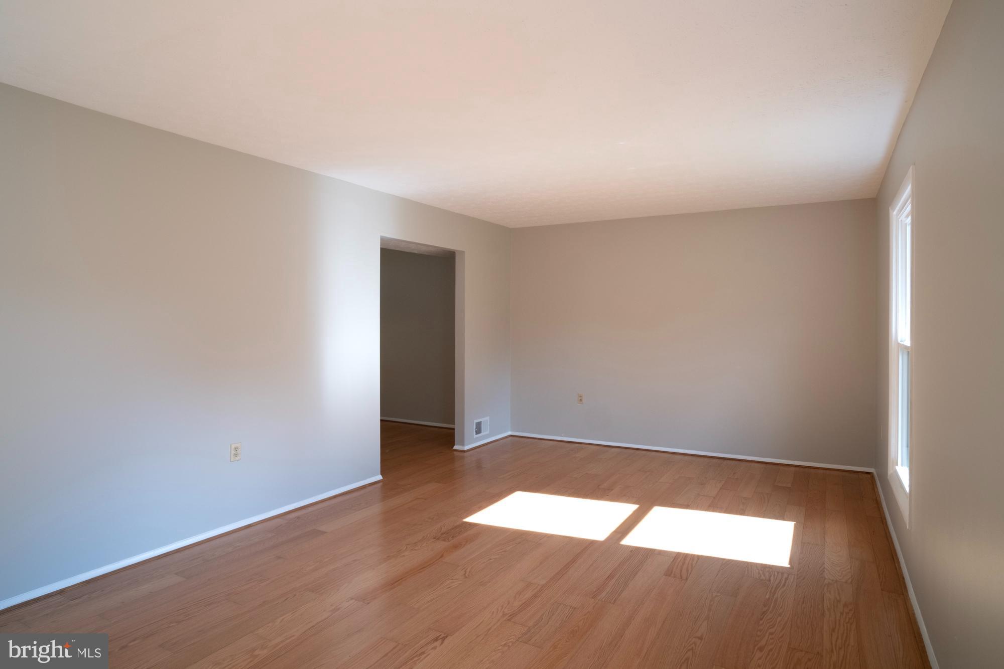 THE PROVINCES - Residential