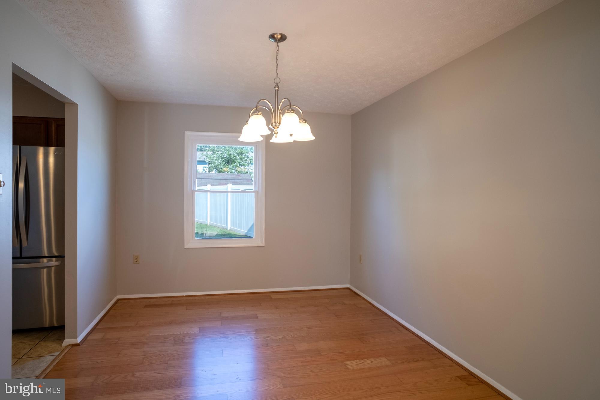 THE PROVINCES - Residential