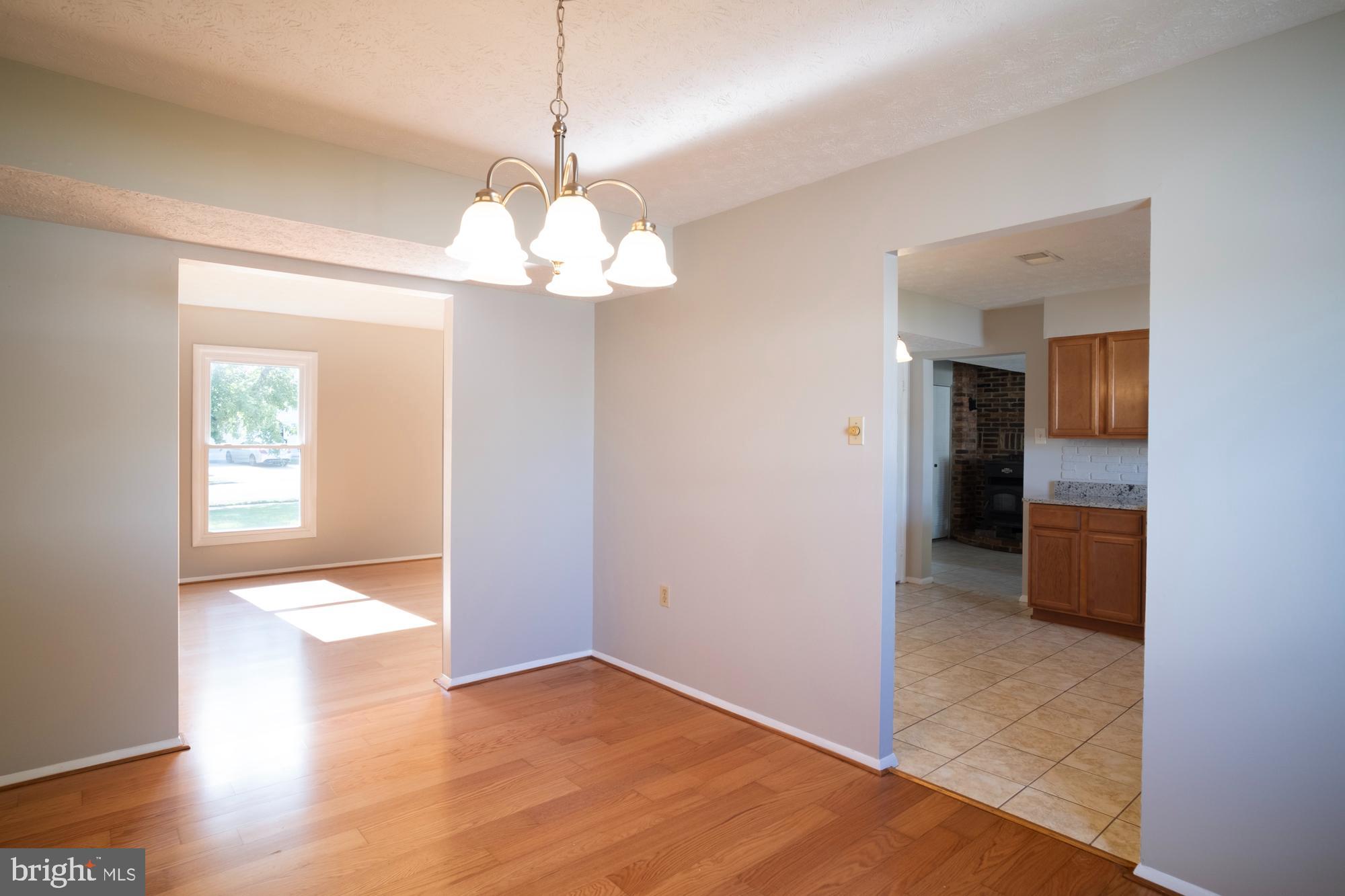 THE PROVINCES - Residential