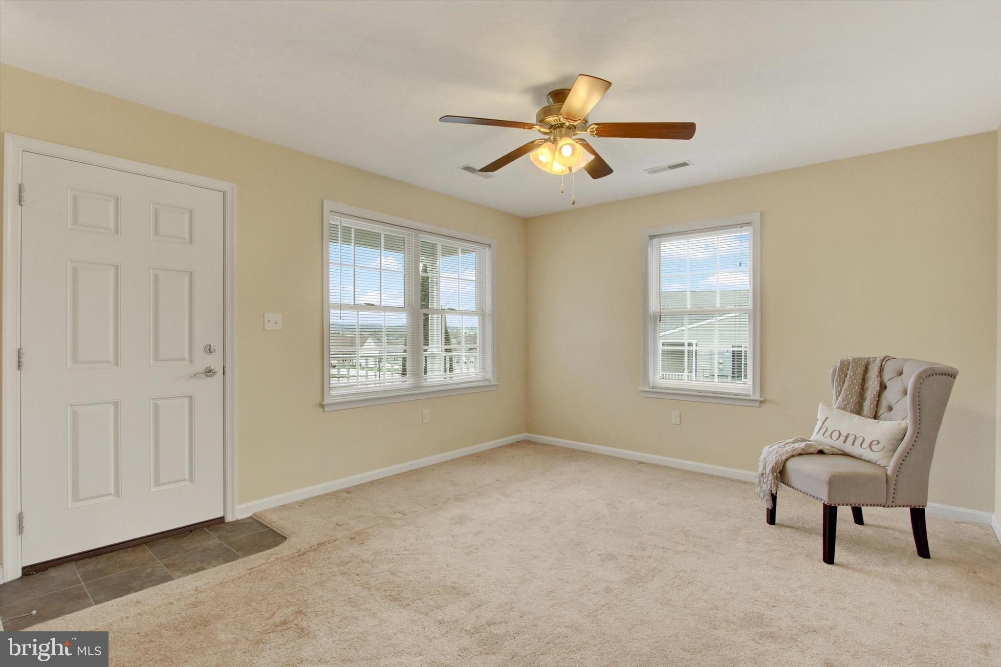 ROTH'S FARM VILLAGE - Residential