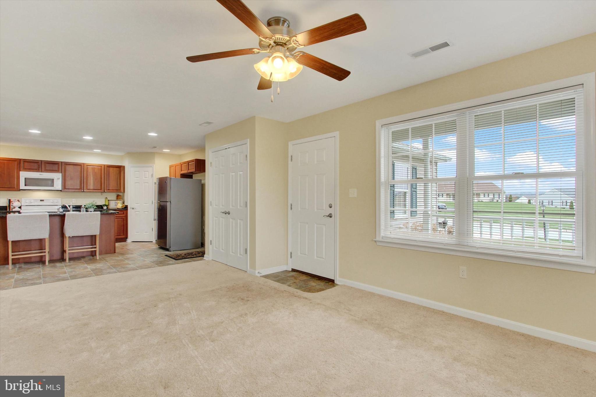 ROTH'S FARM VILLAGE - Residential