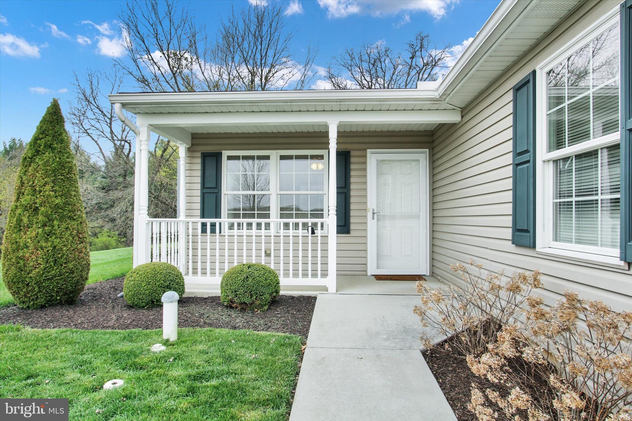 ROTH'S FARM VILLAGE - Residential