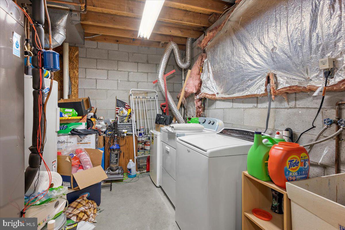 KIMBERLY VILLAGE - Residential