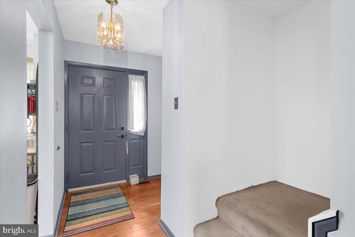 KIMBERLY VILLAGE - Residential