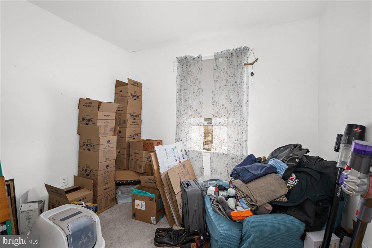 KIMBERLY VILLAGE - Residential