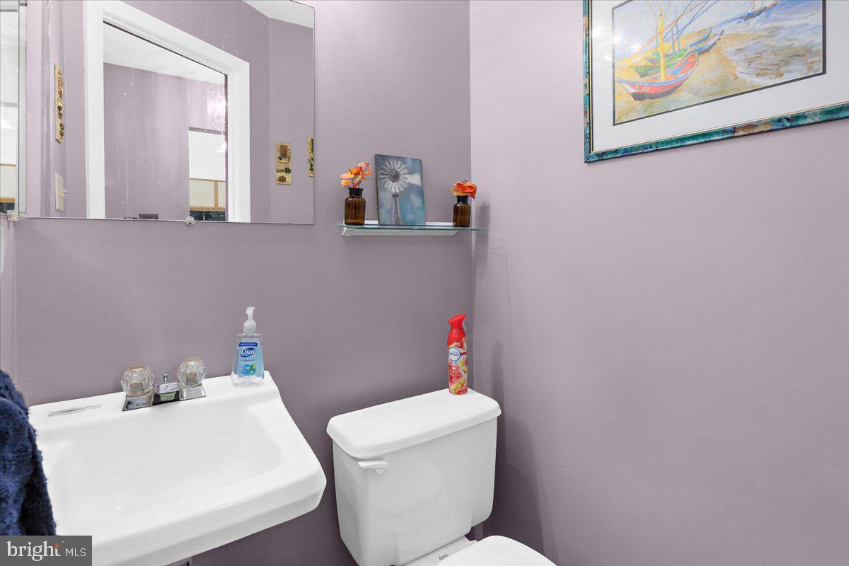 KIMBERLY VILLAGE - Residential