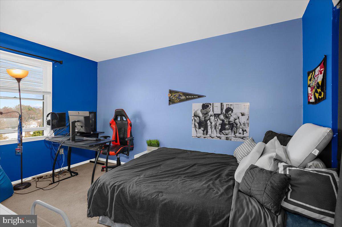 KIMBERLY VILLAGE - Residential