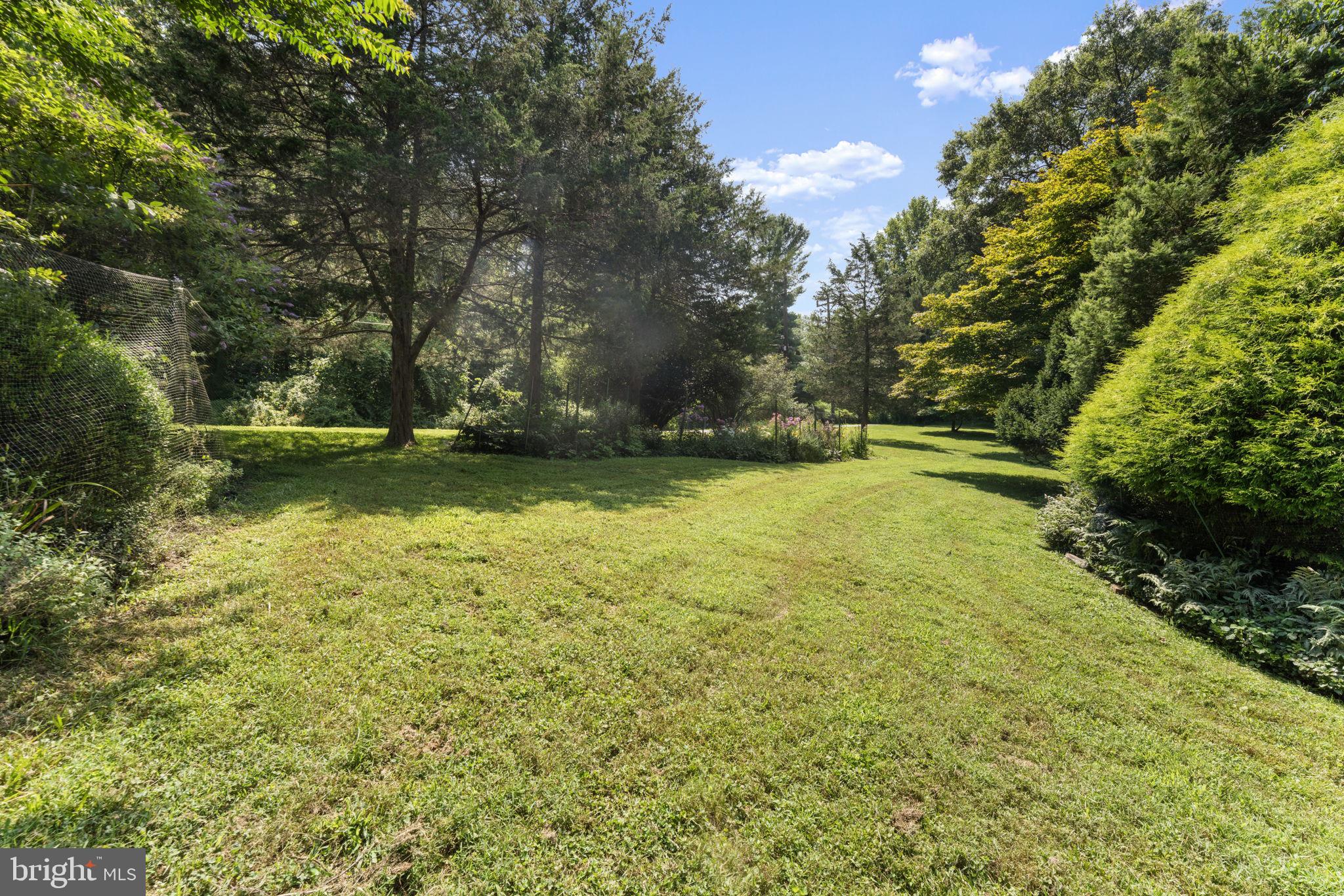 DARNESTOWN OUTSIDE - Residential