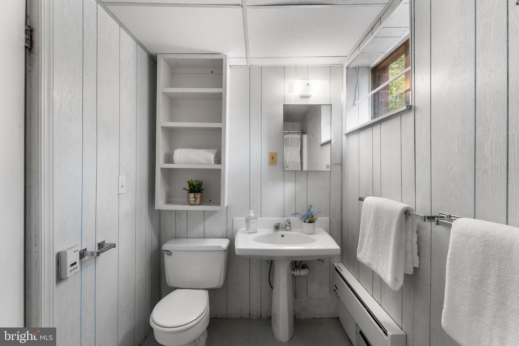 DARNESTOWN OUTSIDE - Residential