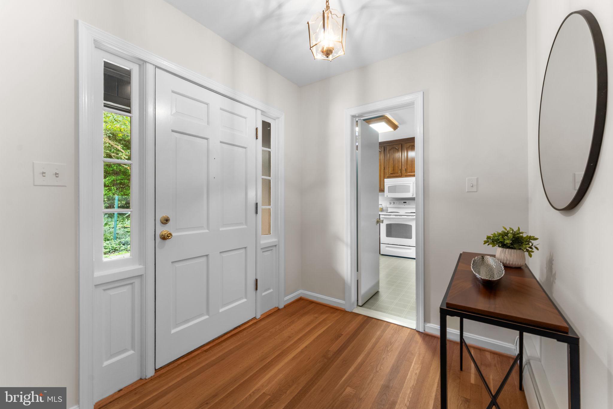 DARNESTOWN OUTSIDE - Residential