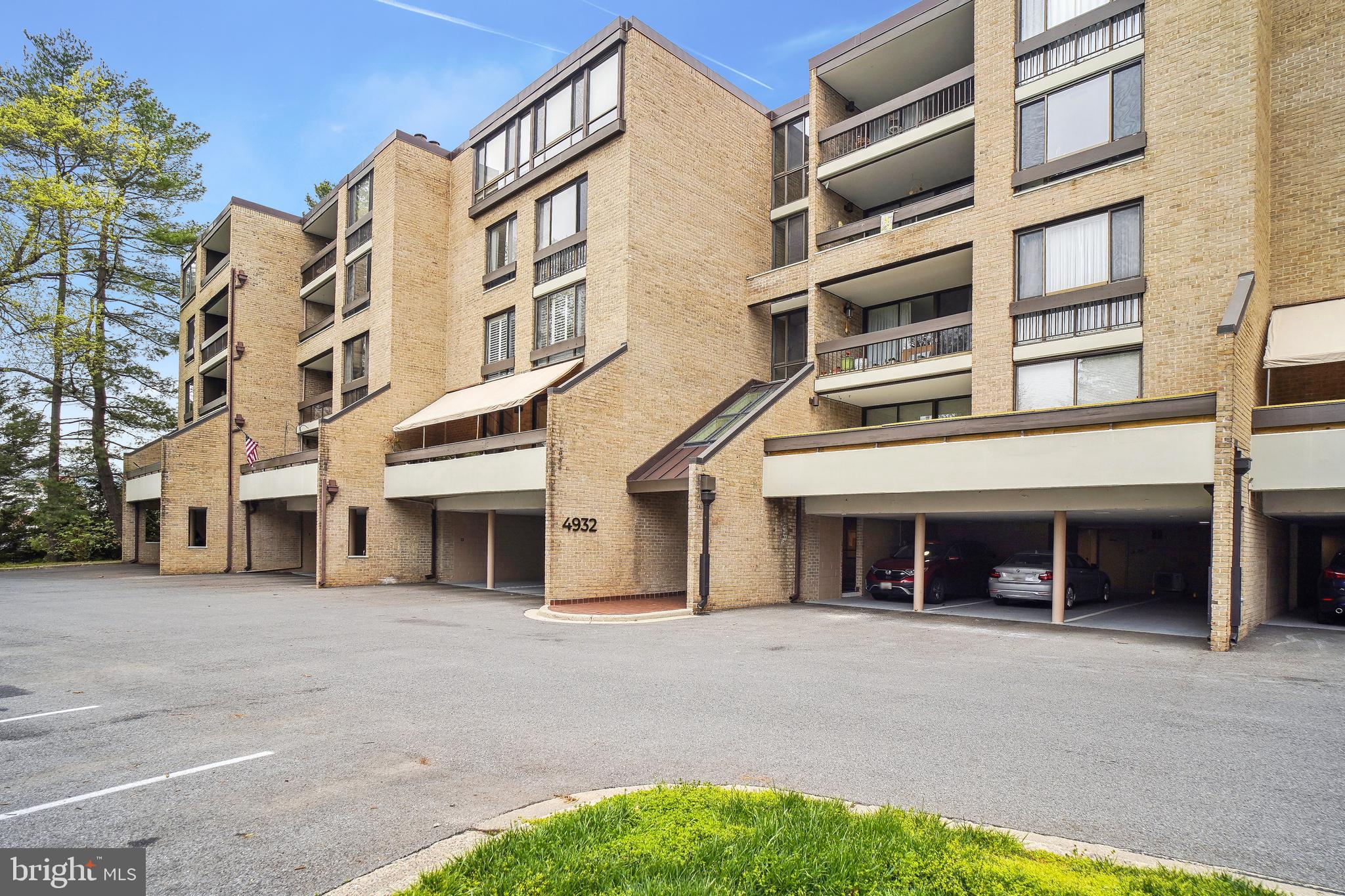 SUMNER VILLAGE - Residential
