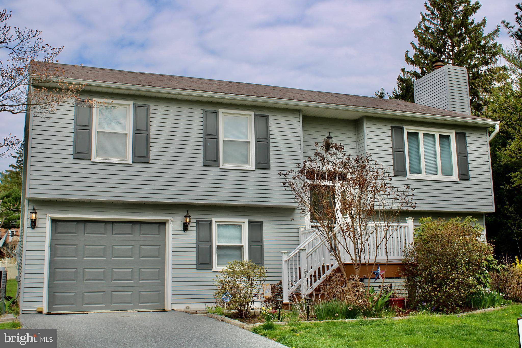 MANOR TWP - Residential