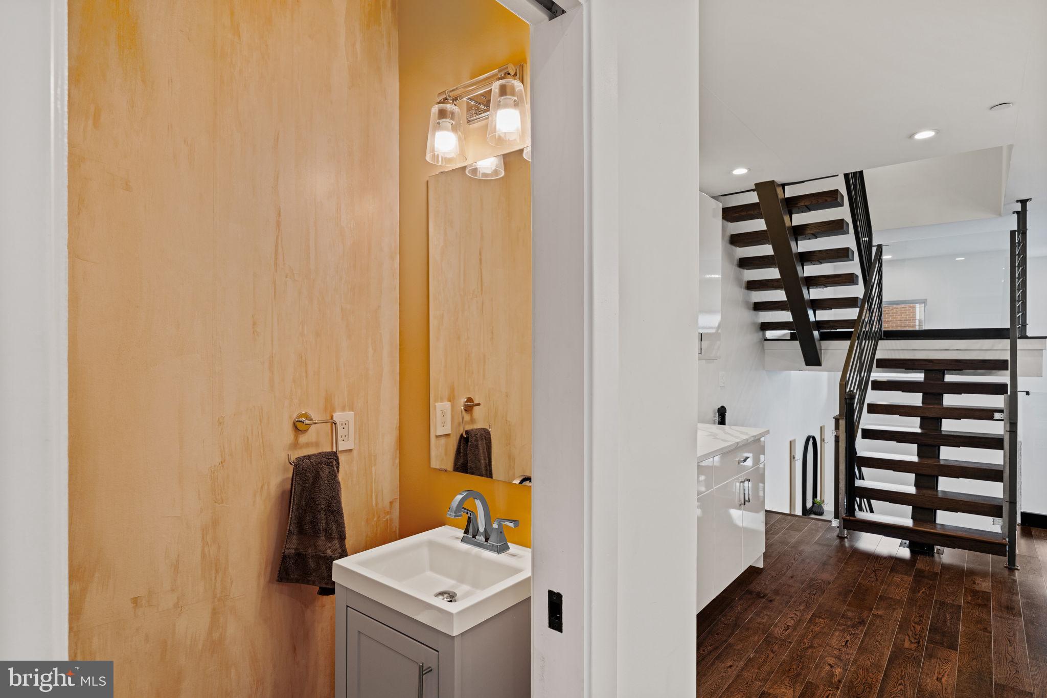 GRADUATE HOSPITAL - Residential