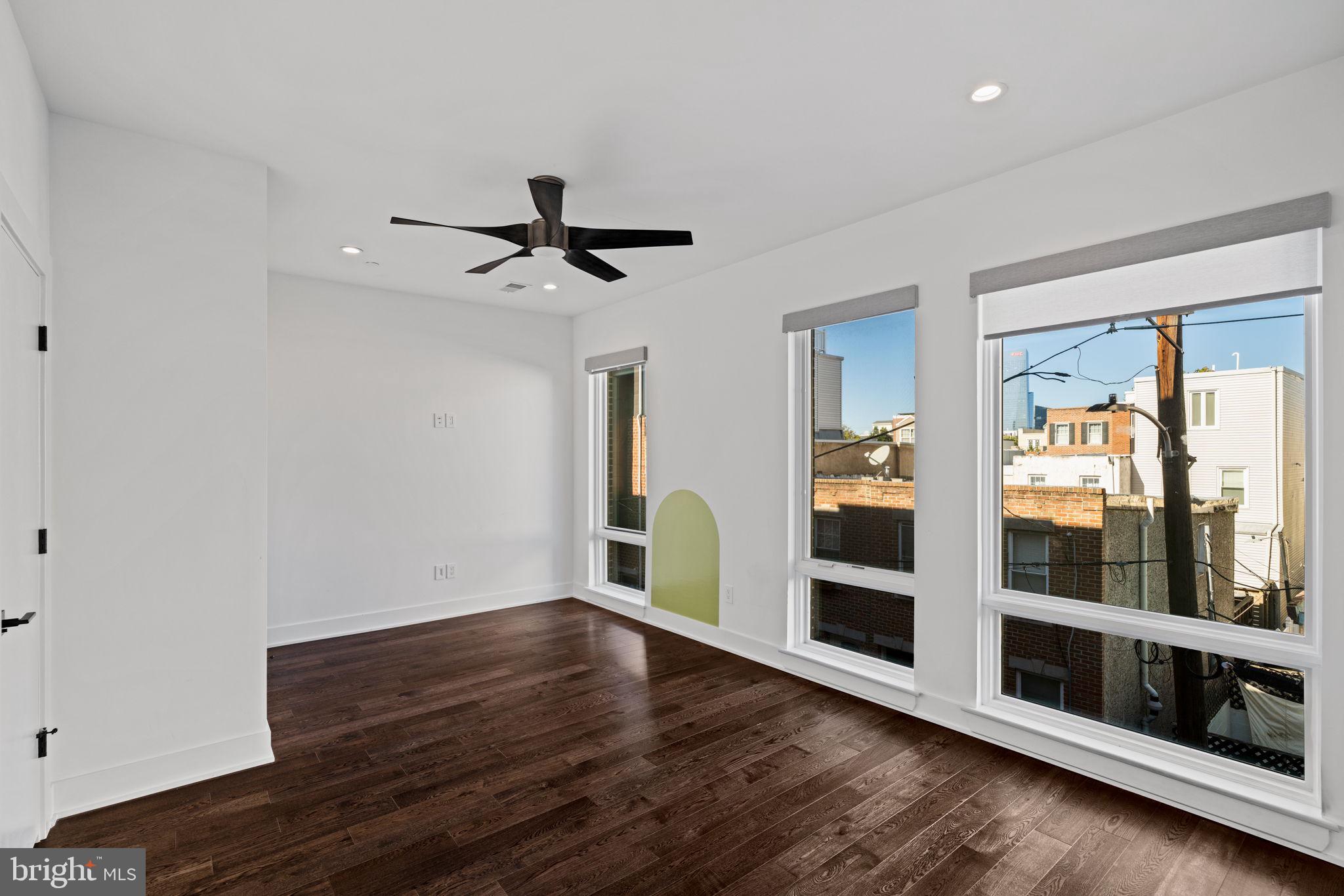 GRADUATE HOSPITAL - Residential