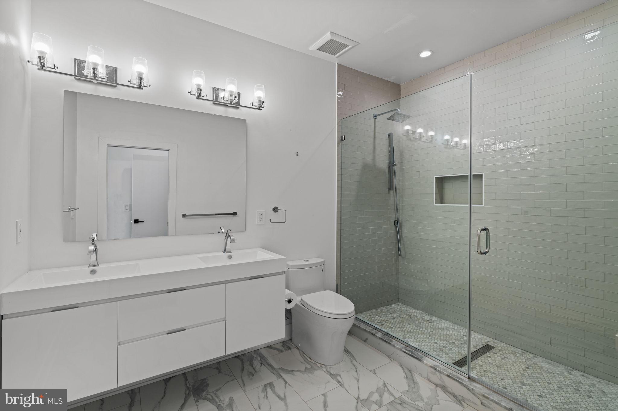 GRADUATE HOSPITAL - Residential