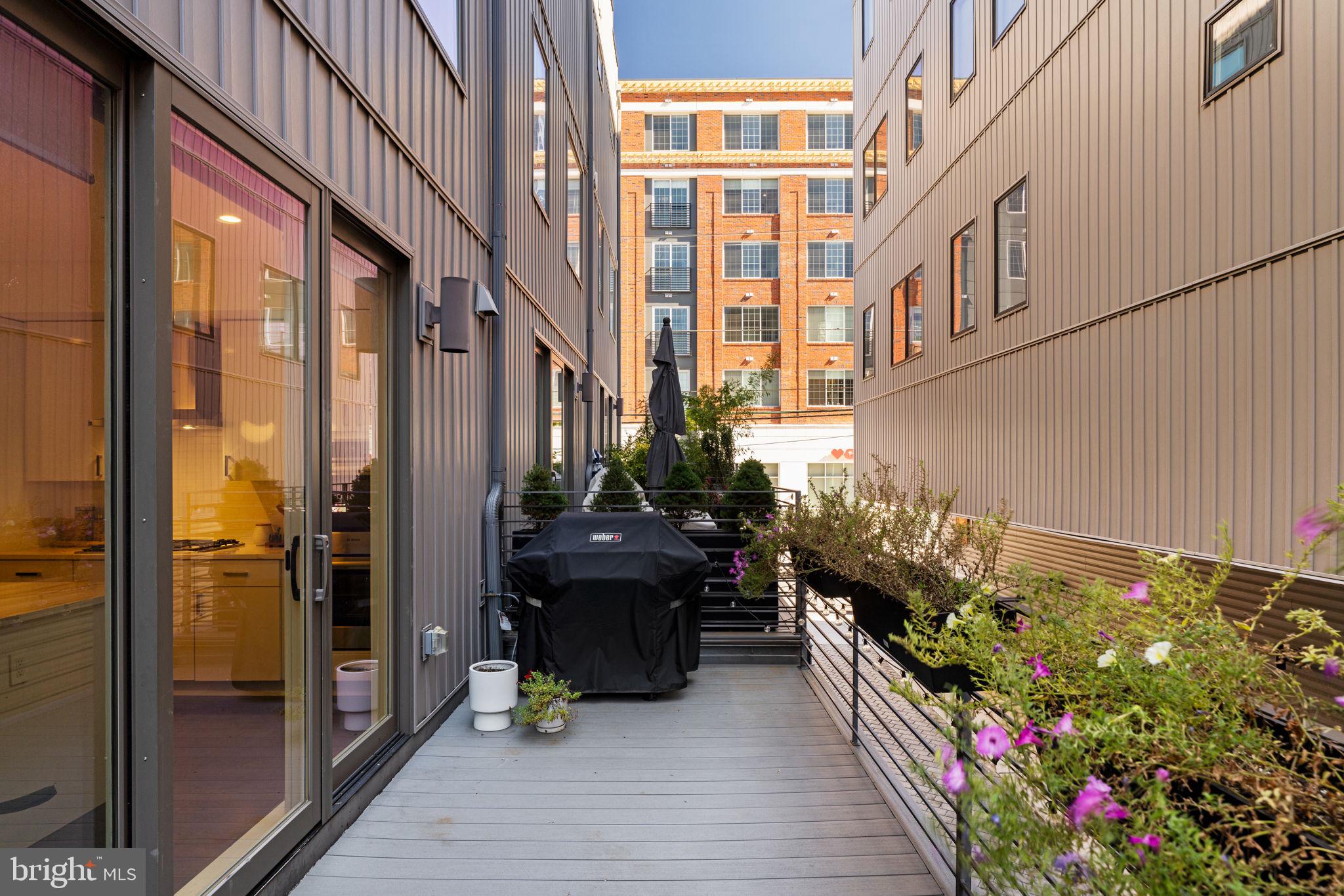 GRADUATE HOSPITAL - Residential