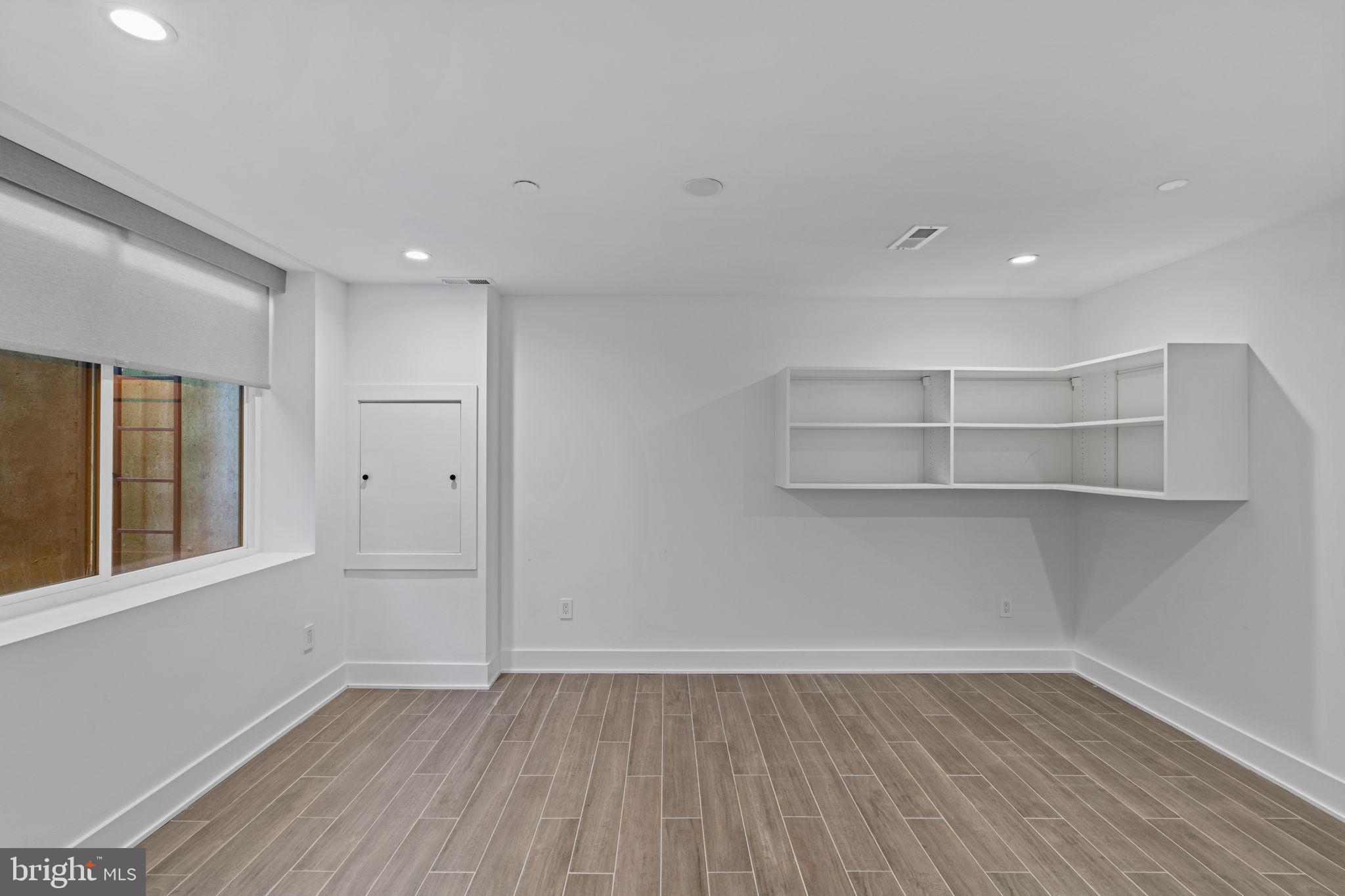 GRADUATE HOSPITAL - Residential