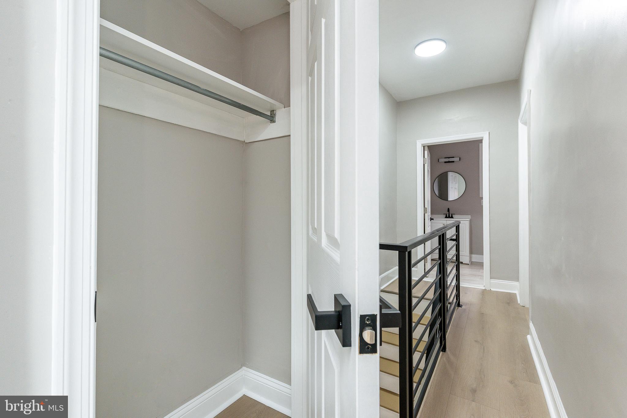 LOWER MOYAMENSING - Residential