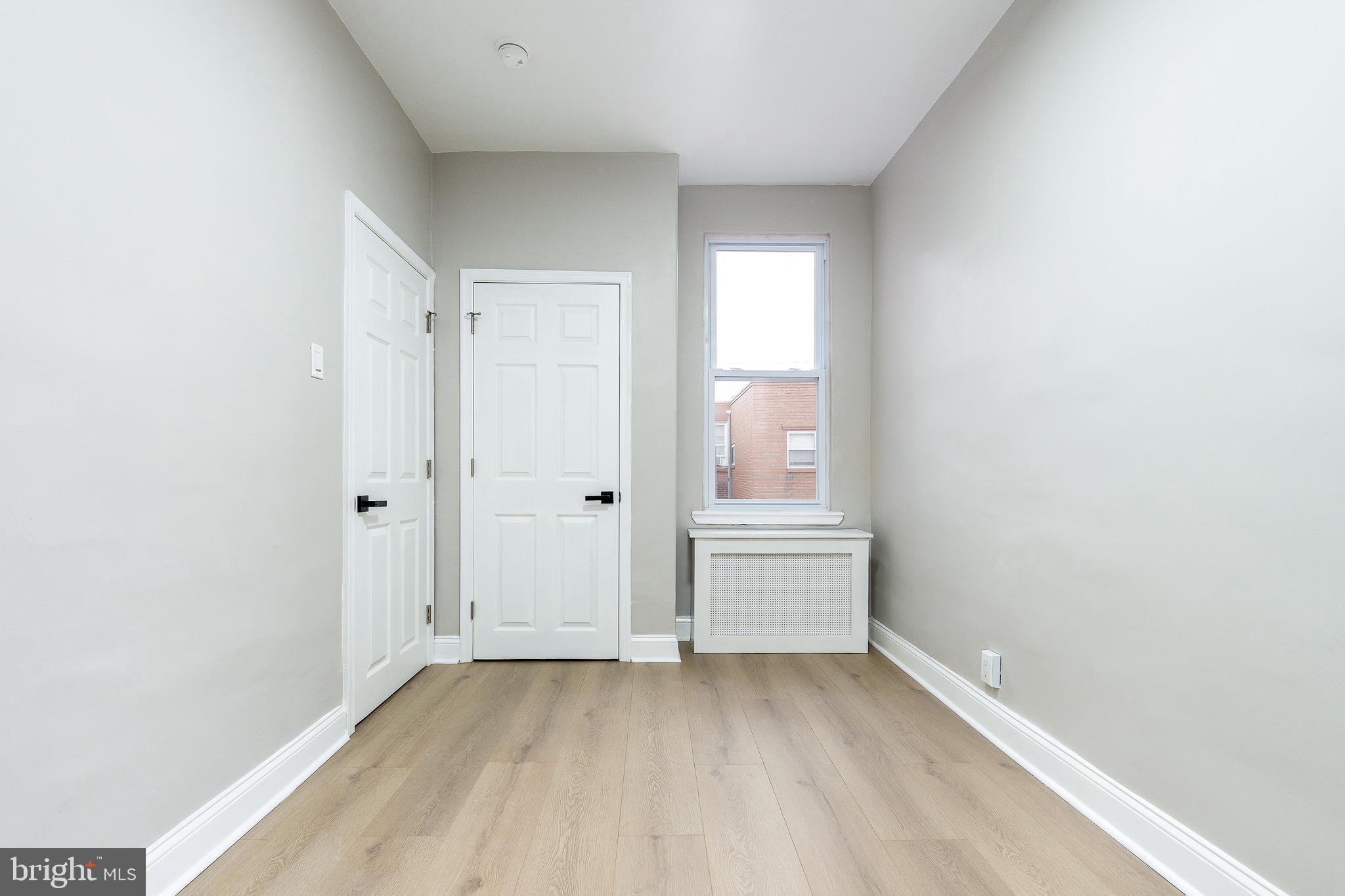 LOWER MOYAMENSING - Residential