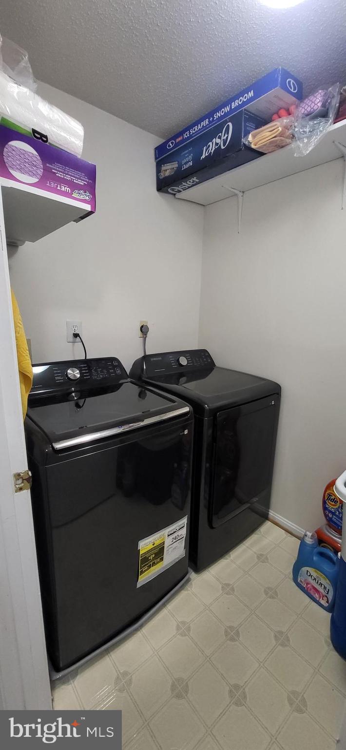 WINTERGATE AT LONGMEAD CROSSING - Residential