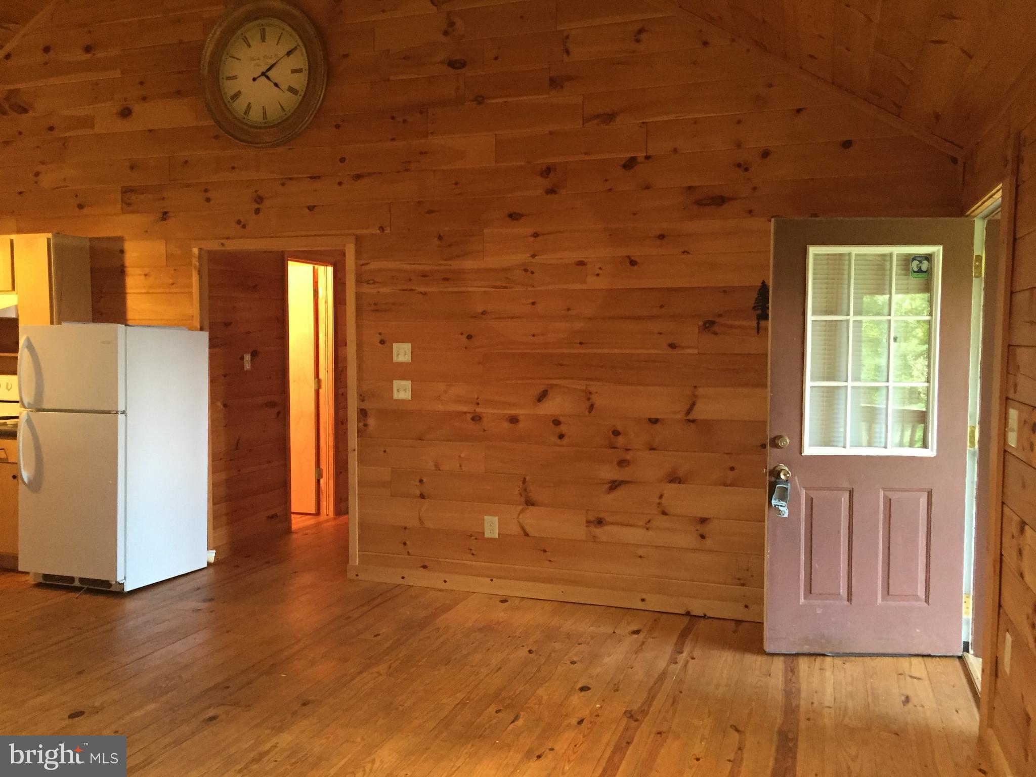 HIGH POINT - Residential Lease