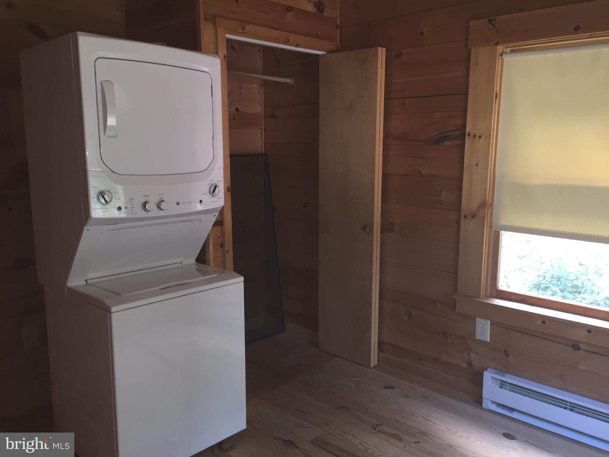 HIGH POINT - Residential Lease