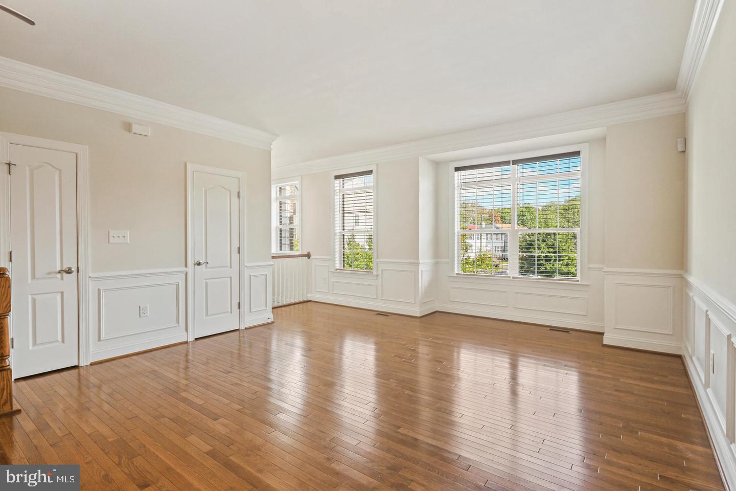 DEVONSHIRE TOWNHOMES - Residential