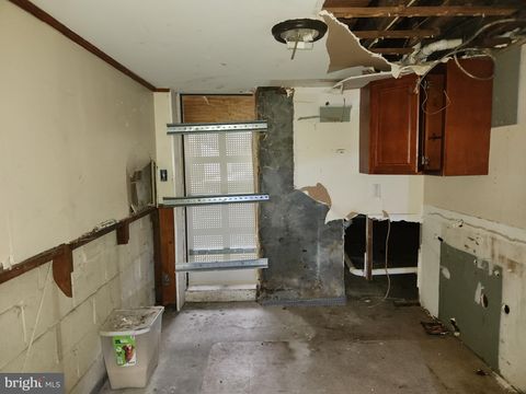 Tiny photo for 3425 6th Street, BALTIMORE, MD 21225 (MLS # MDBA2204896)