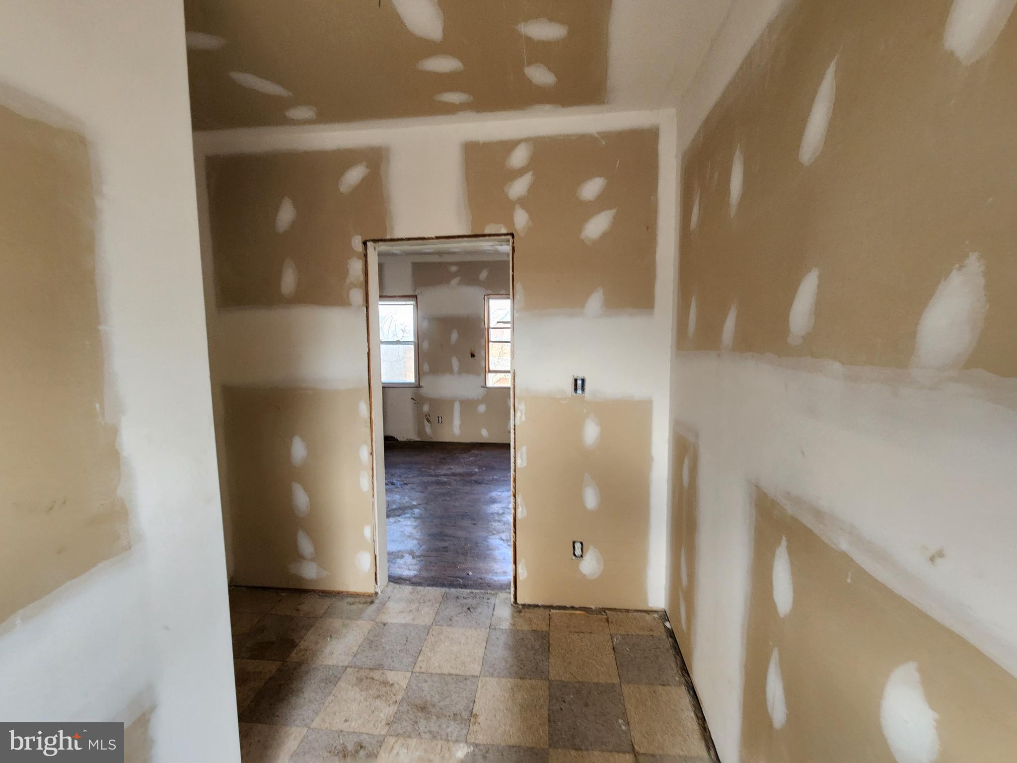 BROOKLYN - Residential