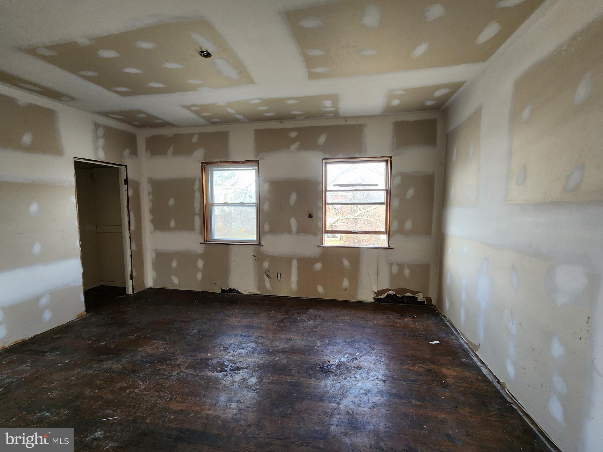 BROOKLYN - Residential