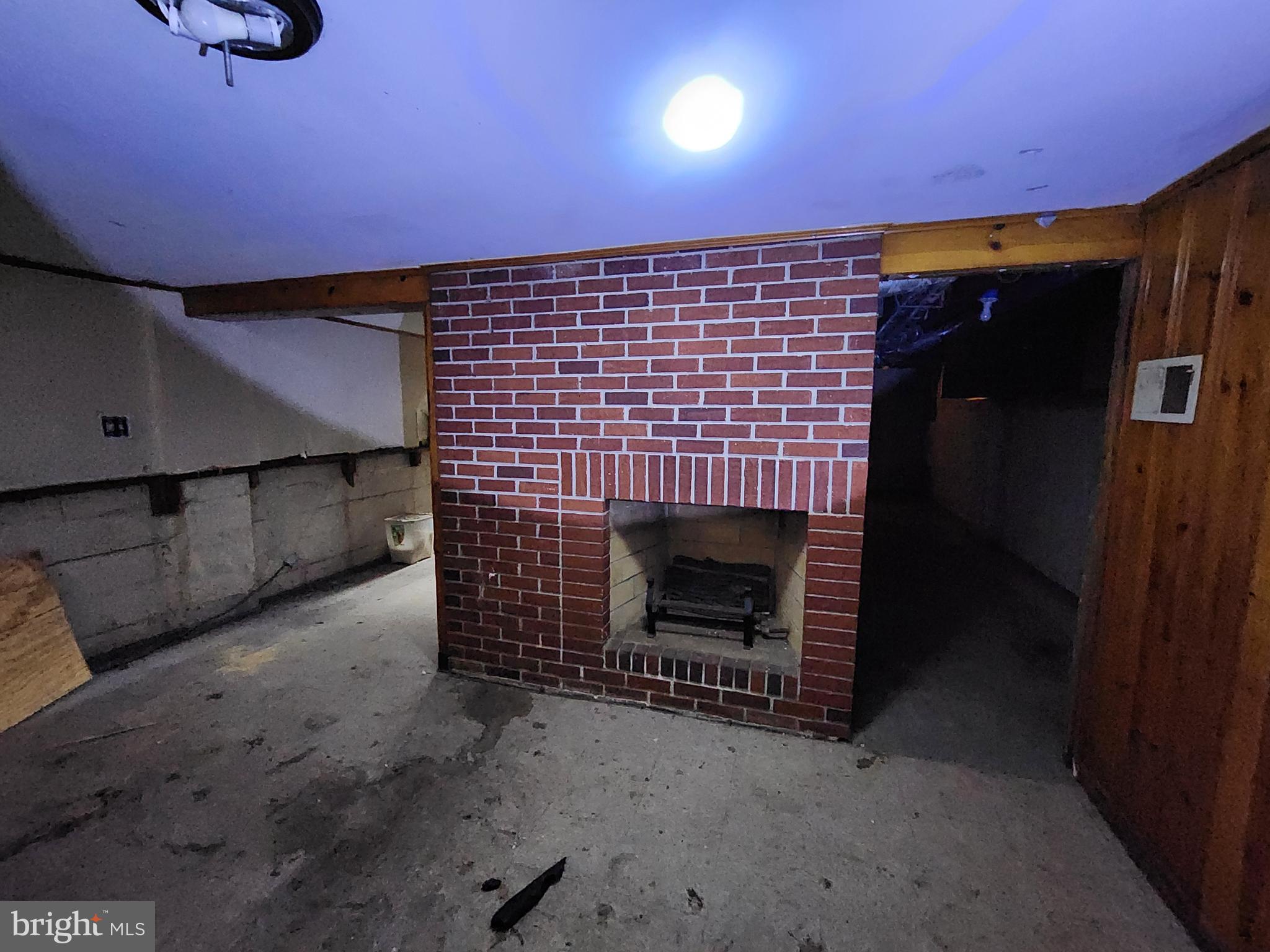 BROOKLYN - Residential