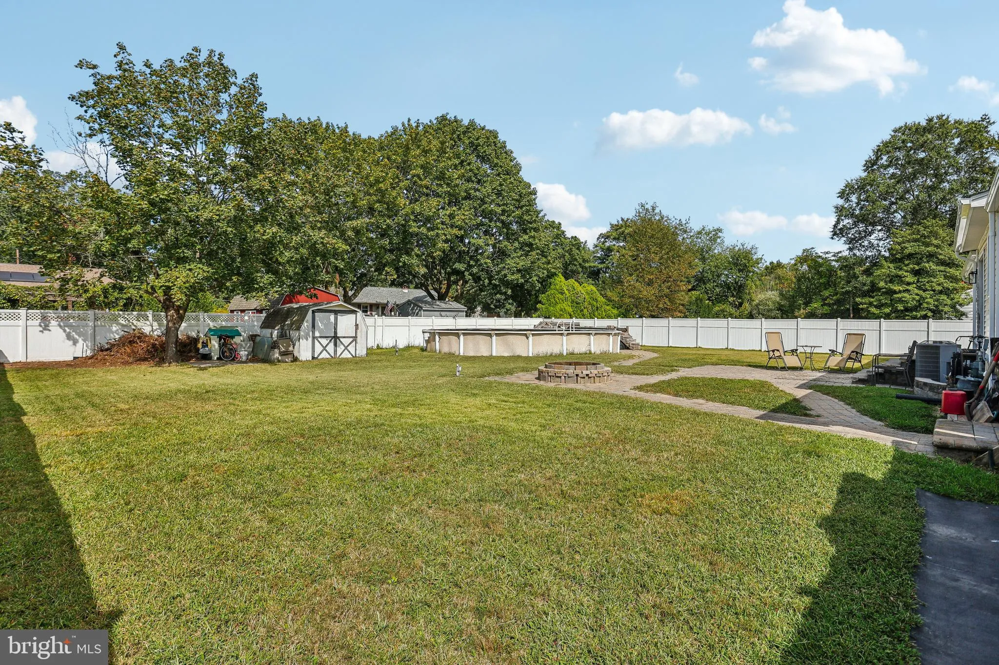 Minotola, New Jersey 08341, United States, 3 Bedrooms Bedrooms, ,2 BathroomsBathrooms,Residential,Pending,212114