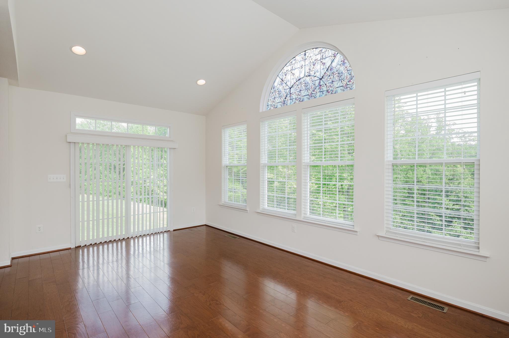DELTA RIDGE - Residential