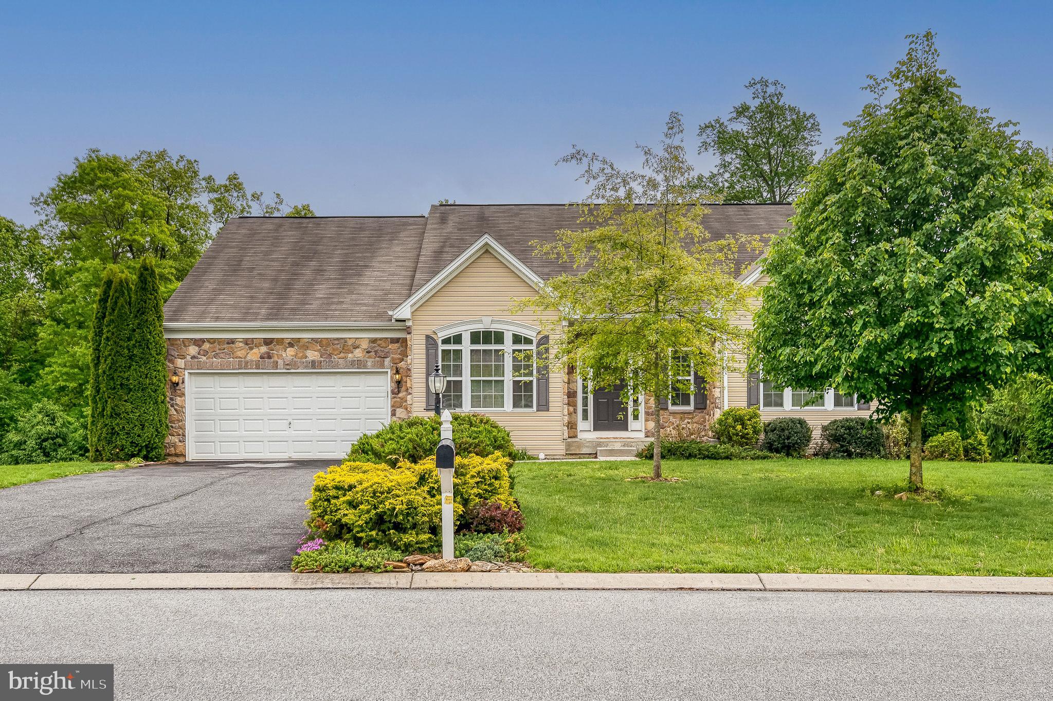 DELTA RIDGE - Residential
